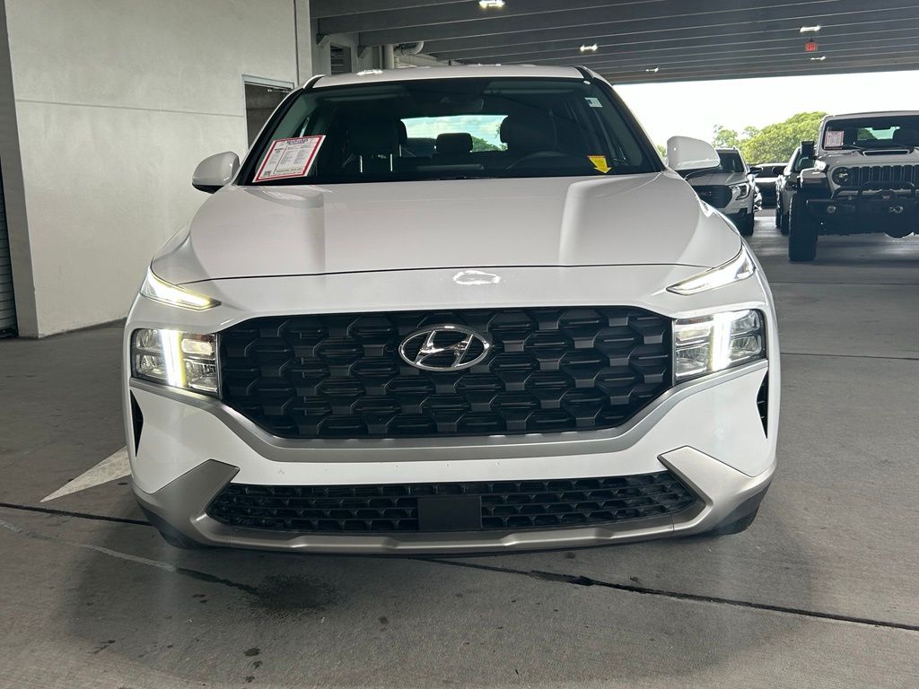 Used 2023 Serenity White Pearl Hyundai SE image 8