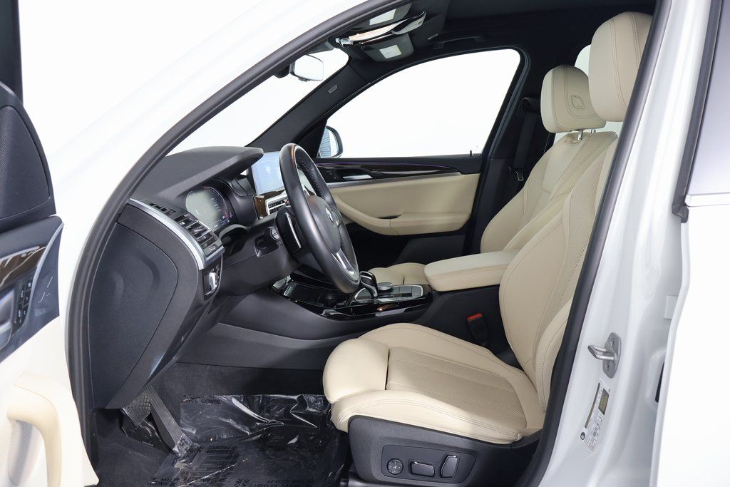 Thumbnail: 2024 BMW X3 - 10