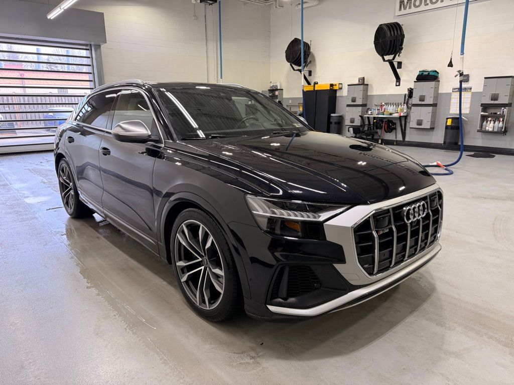 Thumbnail: 2021 Audi SQ8 - 7