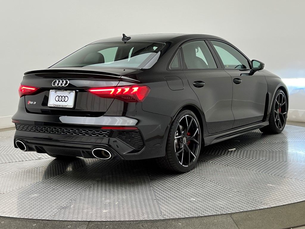 Thumbnail: 2022 Audi RS 3 - 5