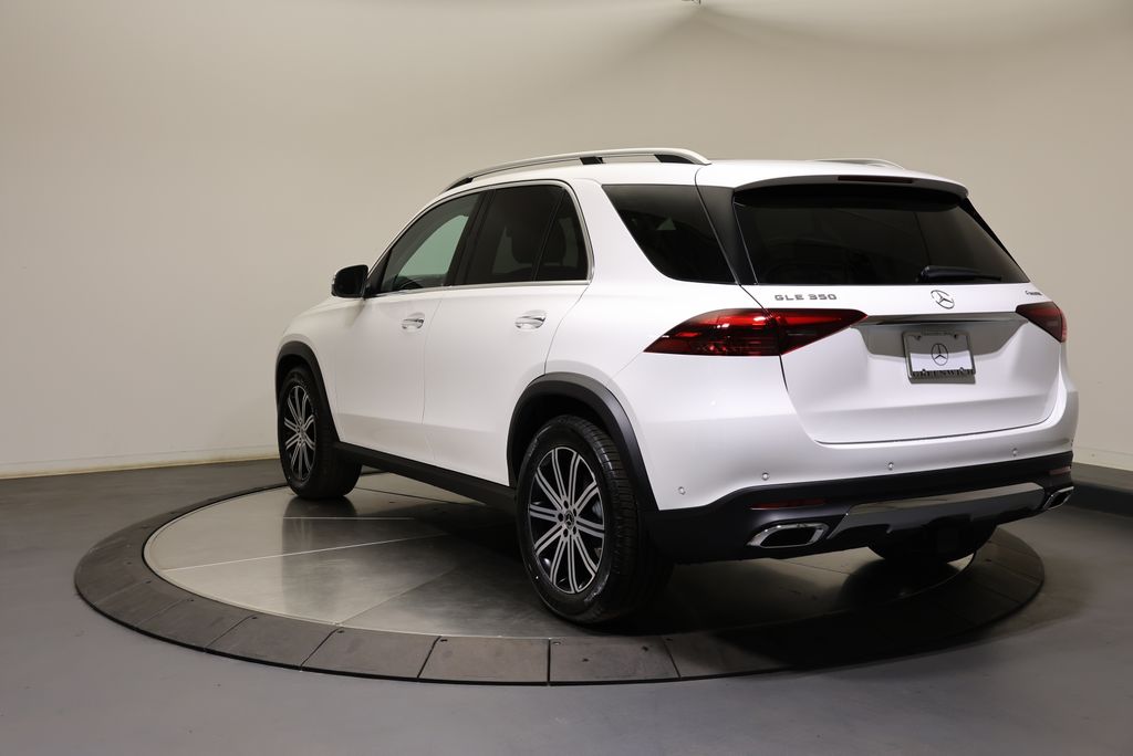 Thumbnail: 2026 Mercedes-Benz GLE - 5
