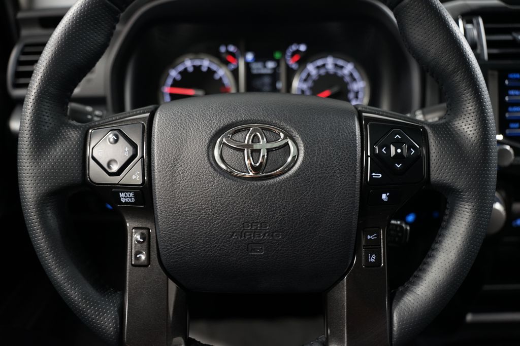 2024 Toyota 4Runner TRD Off Road 13