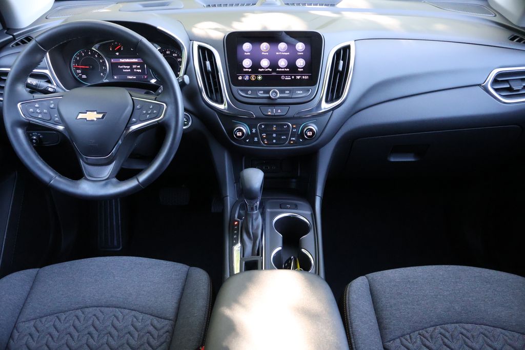 Thumbnail: 2023 Chevrolet Equinox - 16