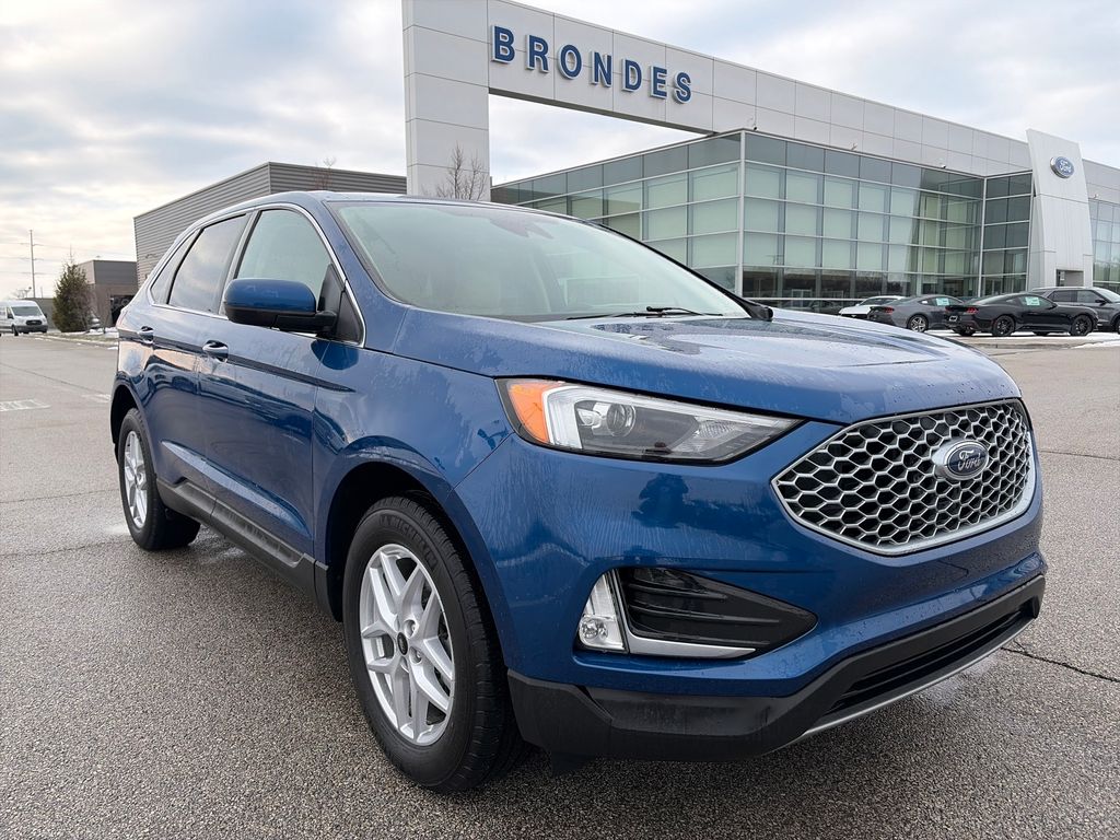Blue Metallic 2024 Ford Edge SEL AWD SUV / Crossover All-Wheel Drive 8-Speed Automatic