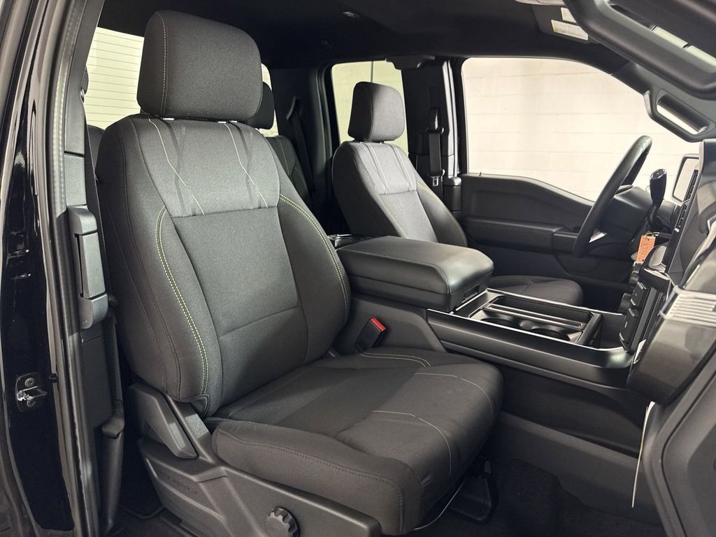 2025 Ford F-150 STX photo 19