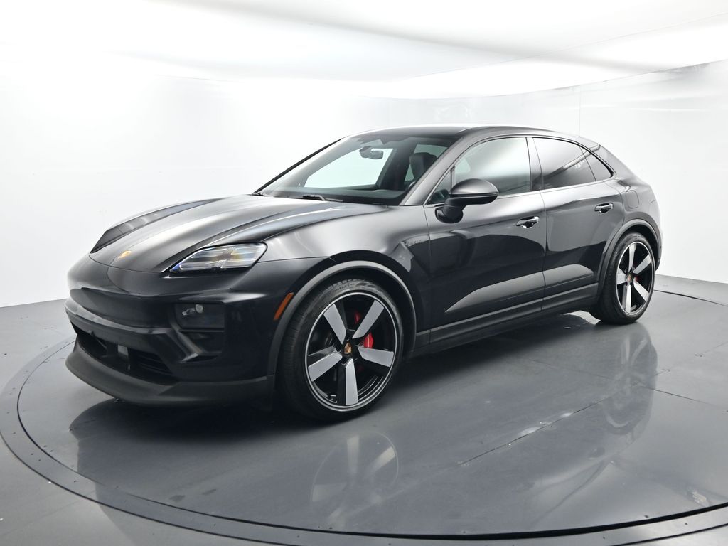 2025 Porsche Macan Electric 4S