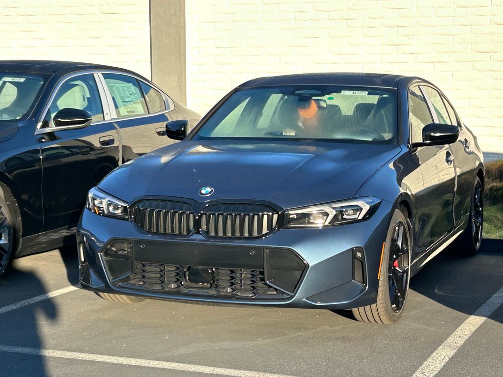 Thumbnail: 2026 BMW 3 Series - 2