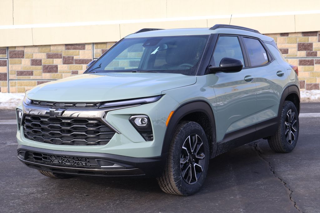 Thumbnail: 2026 Chevrolet TrailBlazer - 1