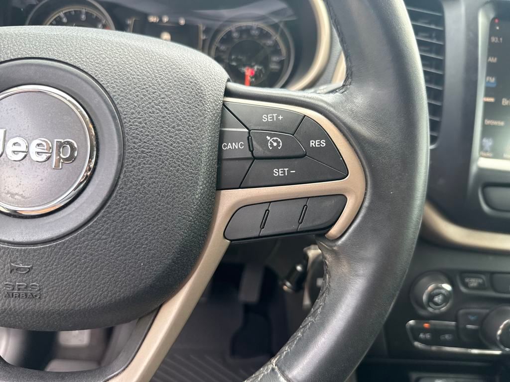 2017 Jeep Cherokee Latitude photo
