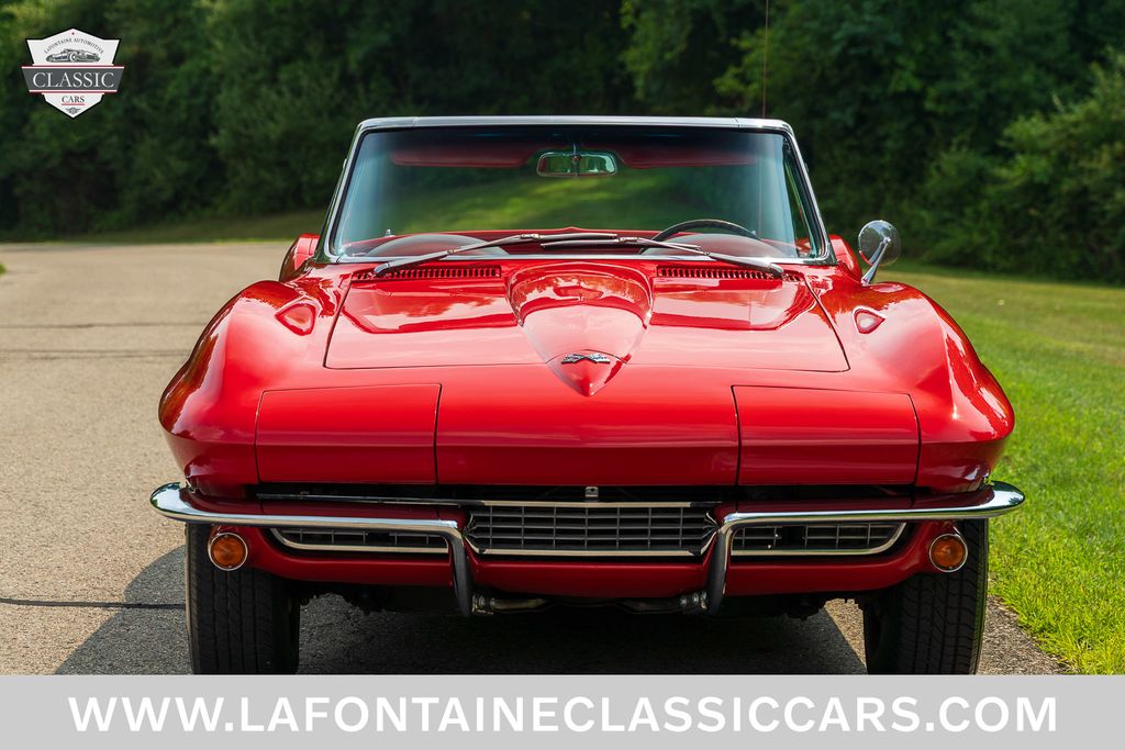 1967 Chevrolet Corvette 19