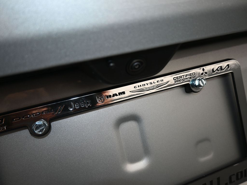 New 2025 Silver Zynith Jeep Summit image 33