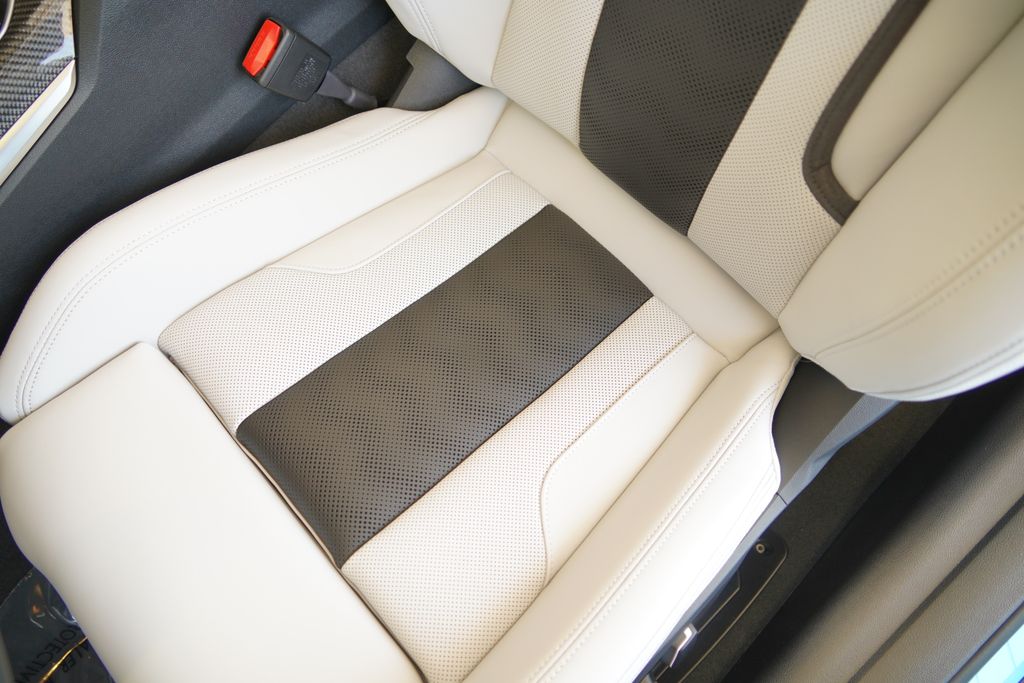 Thumbnail: 2027 BMW M4 - 13