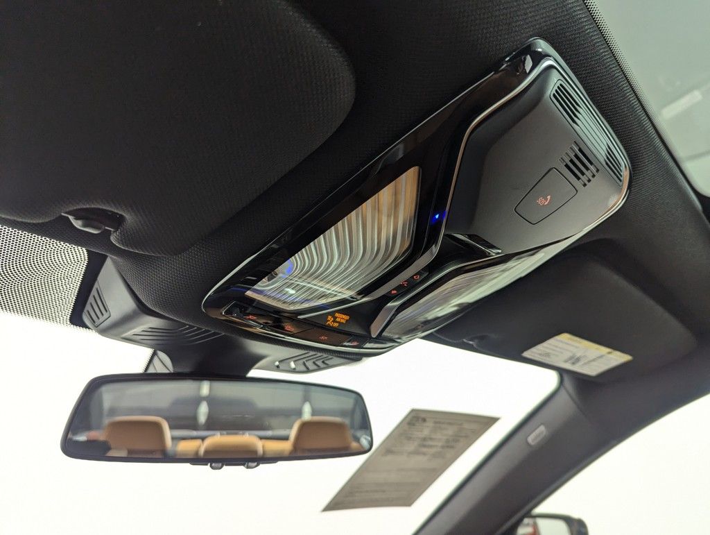 2022 BMW 7-Series 740i xDrive photo