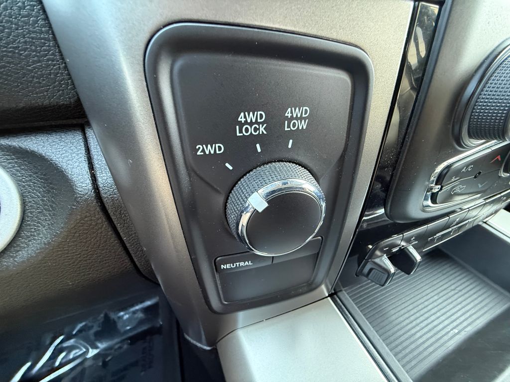 Used 2018 White Ram Laramie image 57
