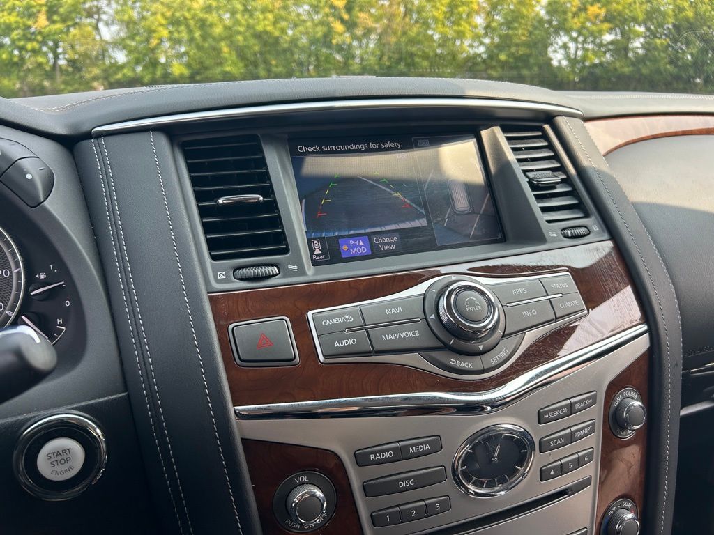 Thumbnail: 2018 INFINITI QX80 - 30