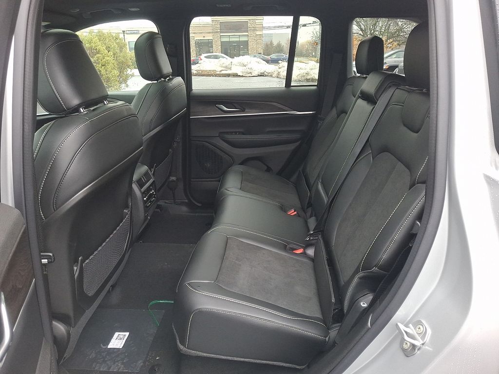 New 2026 Jeep Grand Cherokee SUV