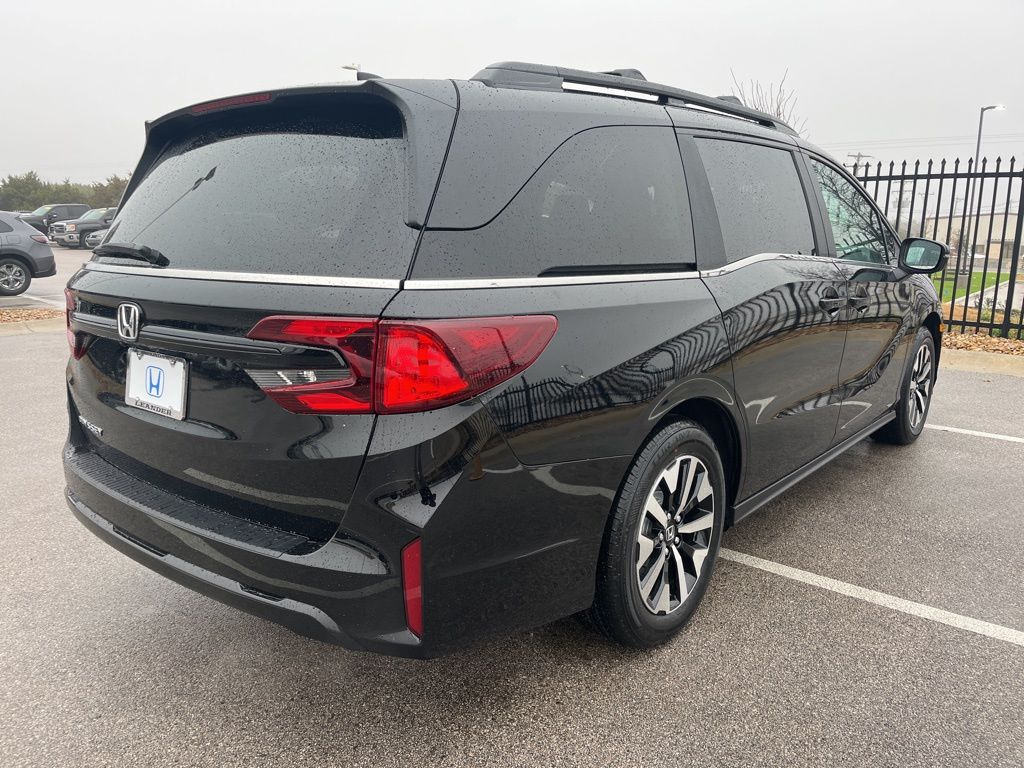 Thumbnail: 2026 Honda Odyssey - 3