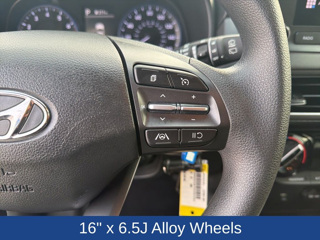 2023 Hyundai Kona SE