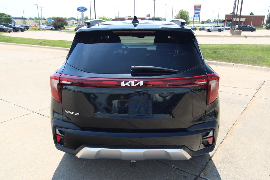 Used 2024 Kia Seltos SUV