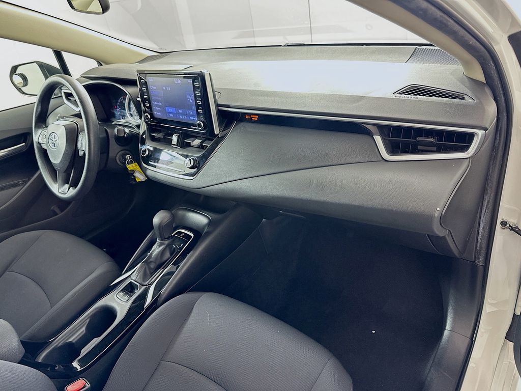Thumbnail: 2021 Toyota Corolla - 27