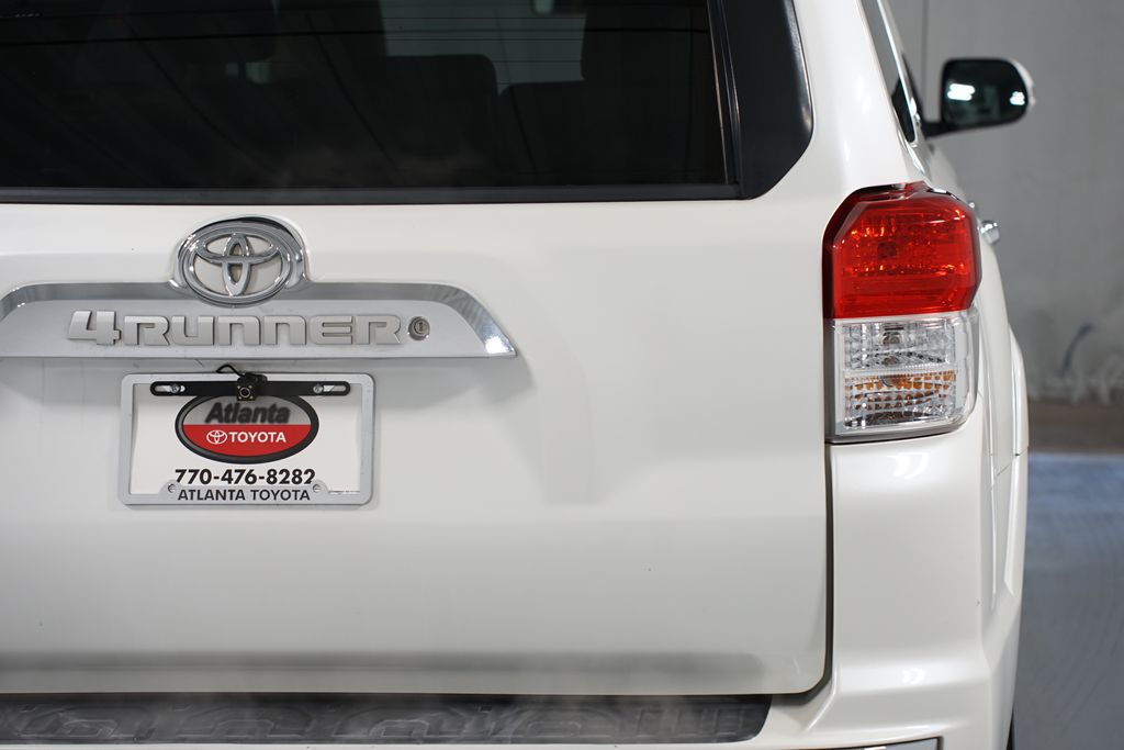 Thumbnail: 2011 Toyota 4Runner - 10