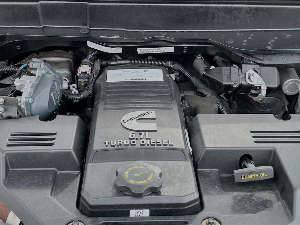 Used 2020 White Ram Laramie image 29