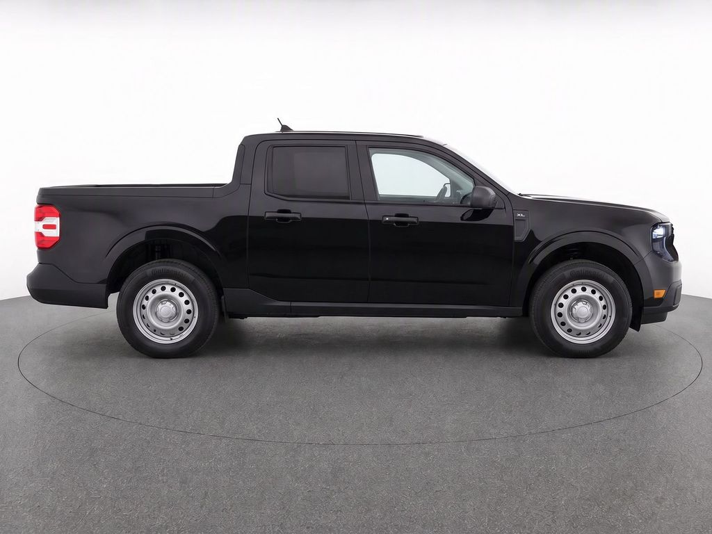 New 2026 Black Ford XL image 8