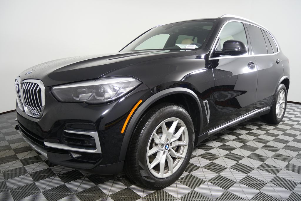 Thumbnail: 2022 BMW X5 - 8