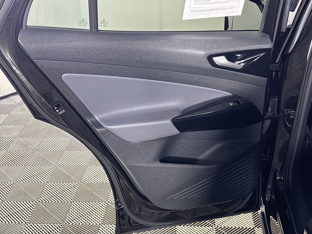 2021 Volkswagen ID.4 Pro