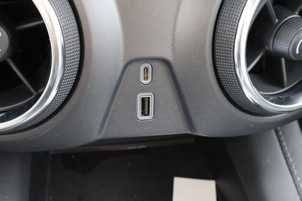 Thumbnail: 2022 Chevrolet Blazer - 28