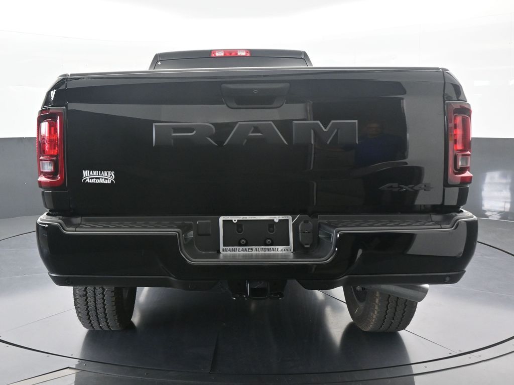 New 2026 Diamond Black Crystal Pearlcoat Ram Tradesman image 8