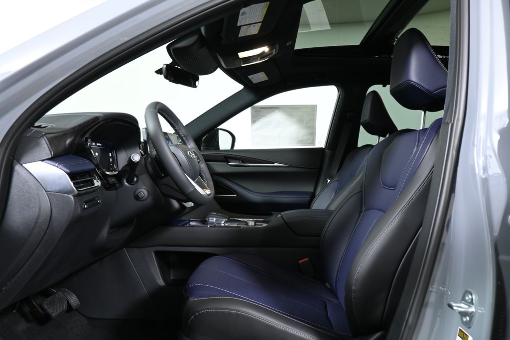 Thumbnail: 2026 INFINITI QX60 - 3