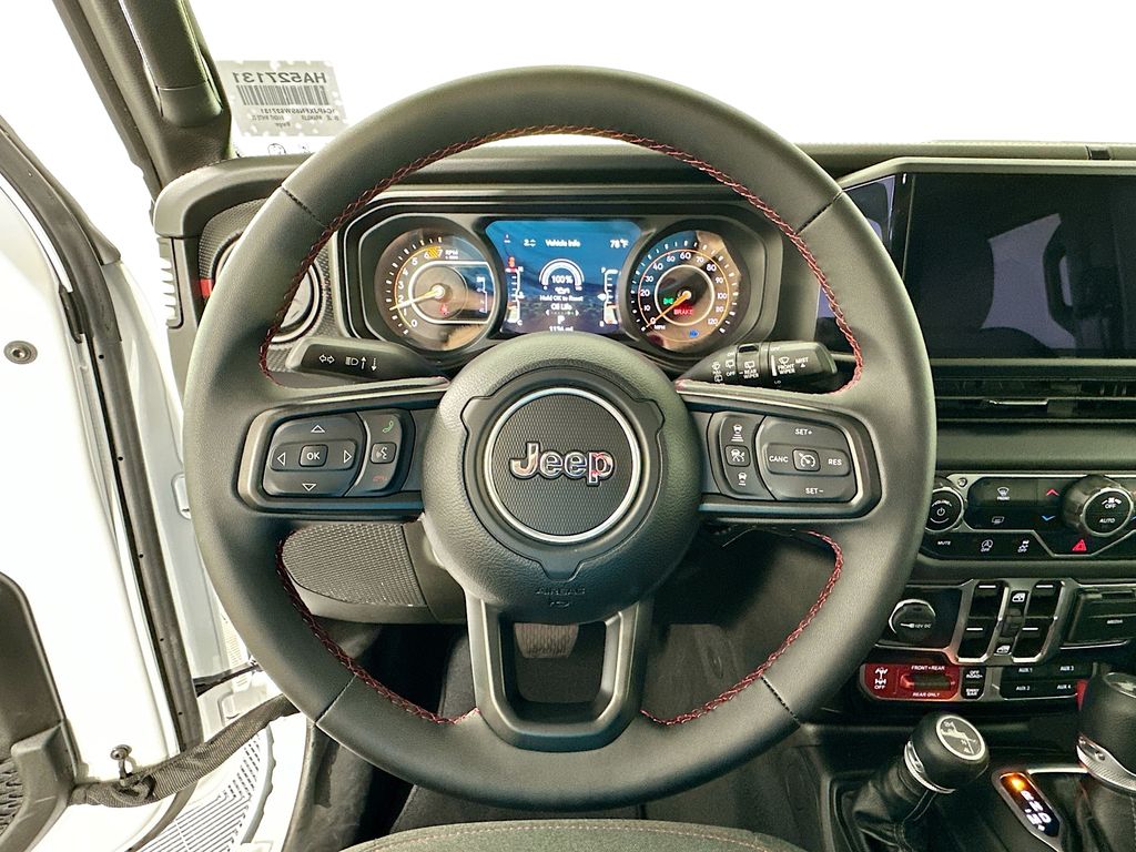 2025 Jeep Wrangler Rubicon 11