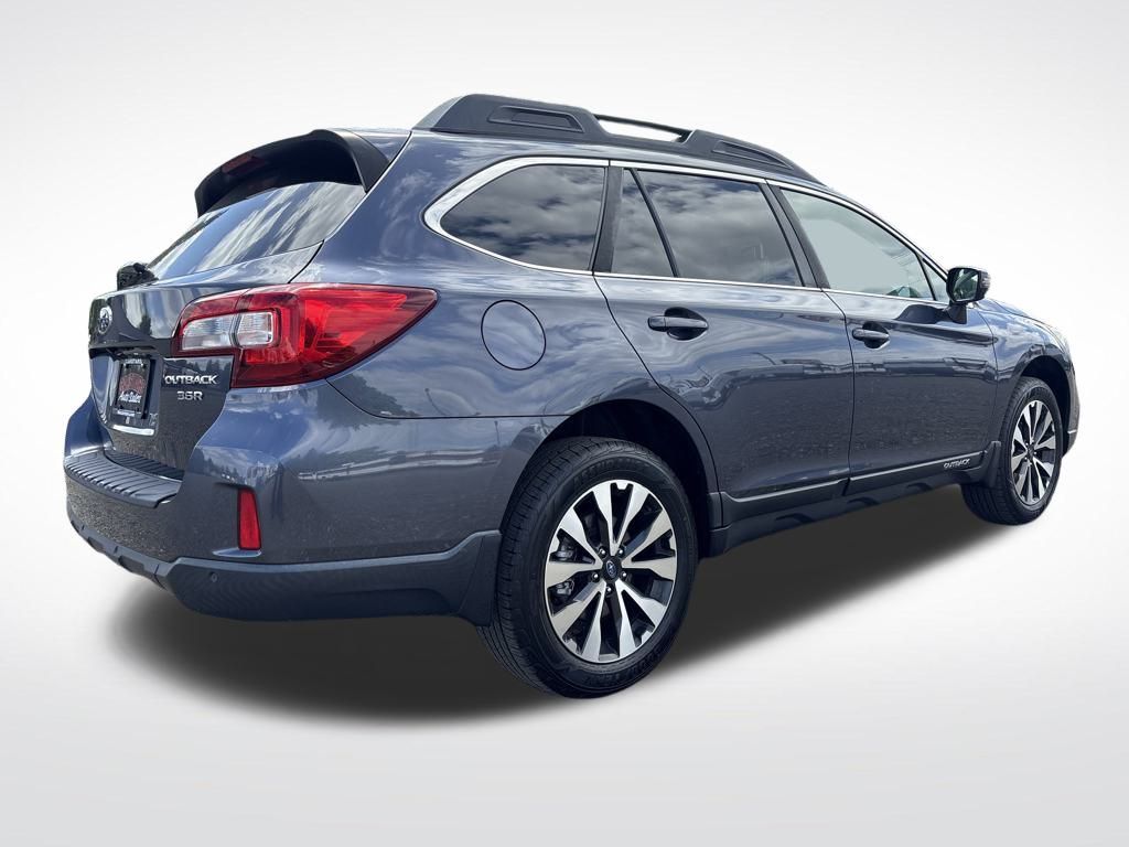 2017 Carbide Gray Metallic Subaru Outback 3.6R AWD SUV