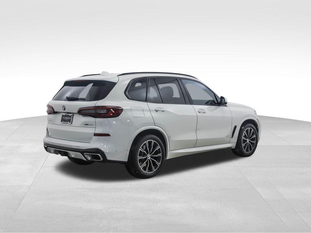 2021 BMW X5 xDrive45e 5