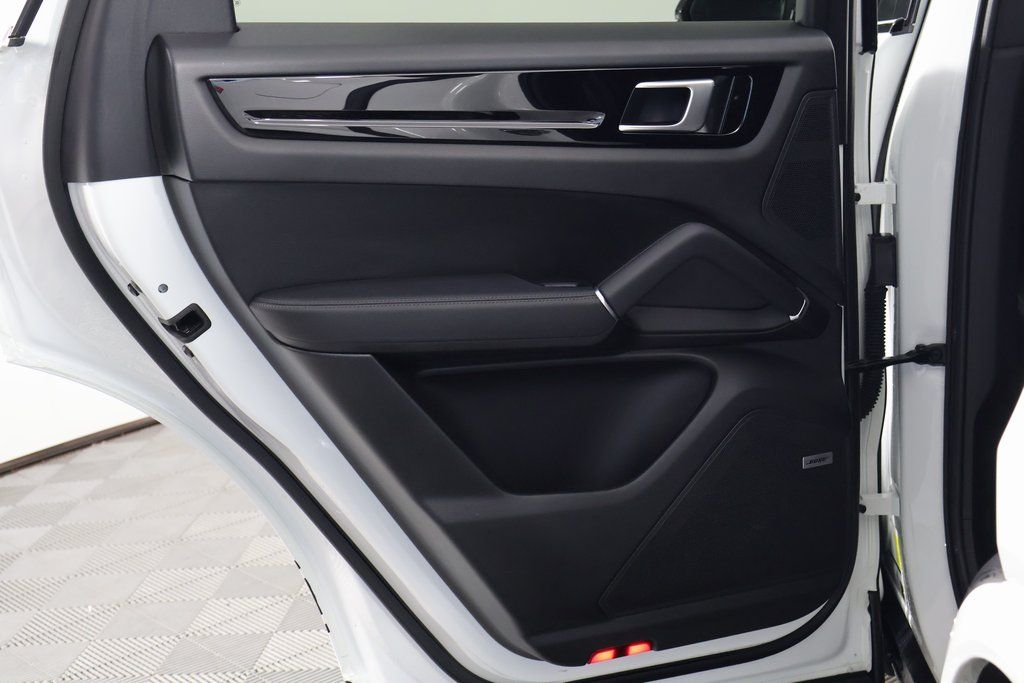 Thumbnail: 2020 Porsche  - 13