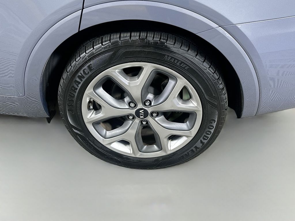 2020 Kia Sorento SX 32