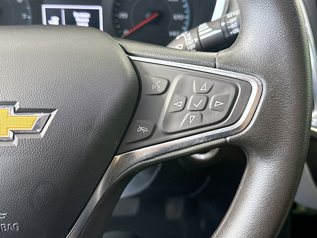 Thumbnail: 2018 Chevrolet Equinox - 12