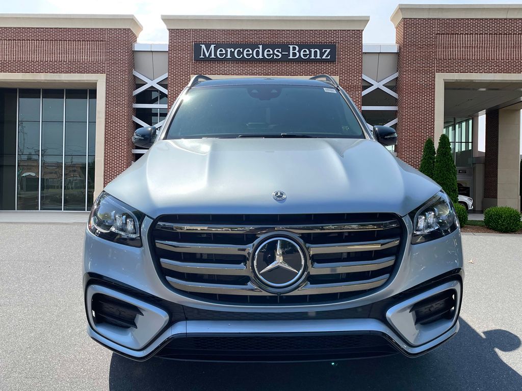 2025 Mercedes-Benz GLS 450 4MATIC 2