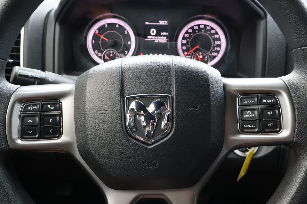 Thumbnail: 2024 RAM 1500 Classic - 19