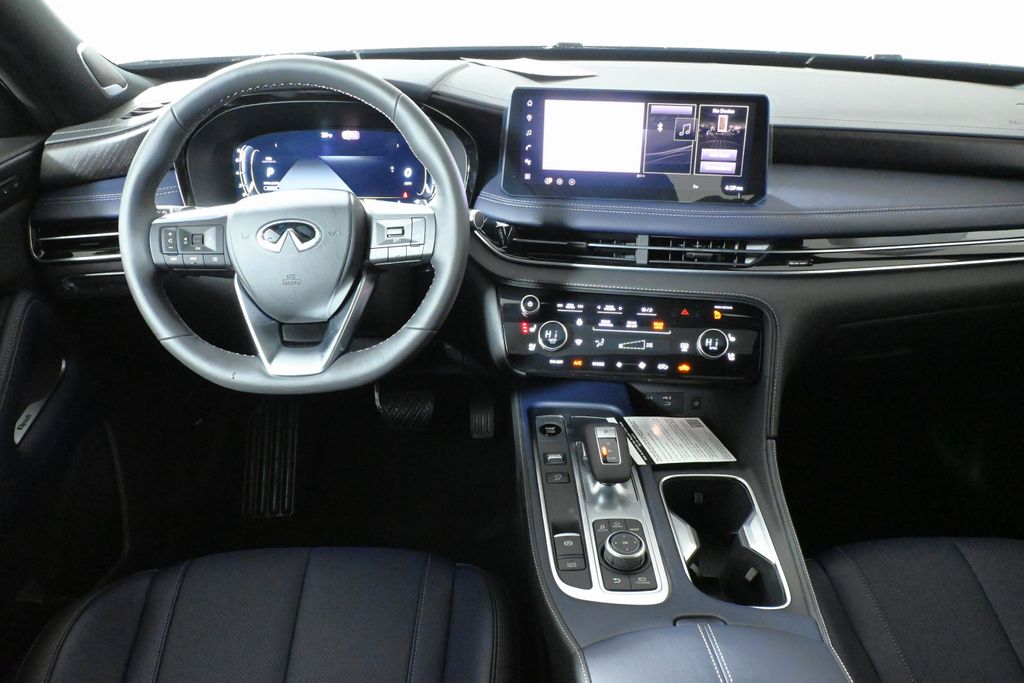 Thumbnail: 2026 INFINITI QX60 - 17