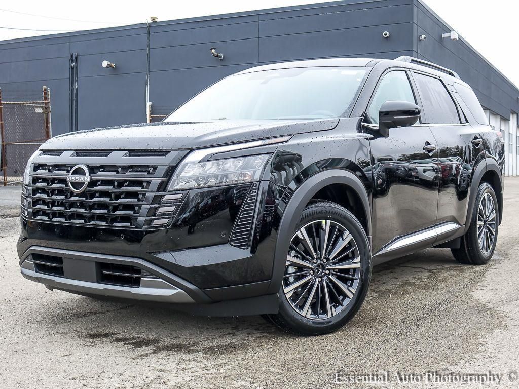 View vehicle photo 2