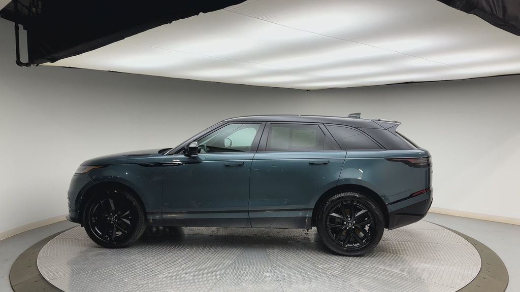 Thumbnail: 2026 Land Rover Range Rover Velar - 5