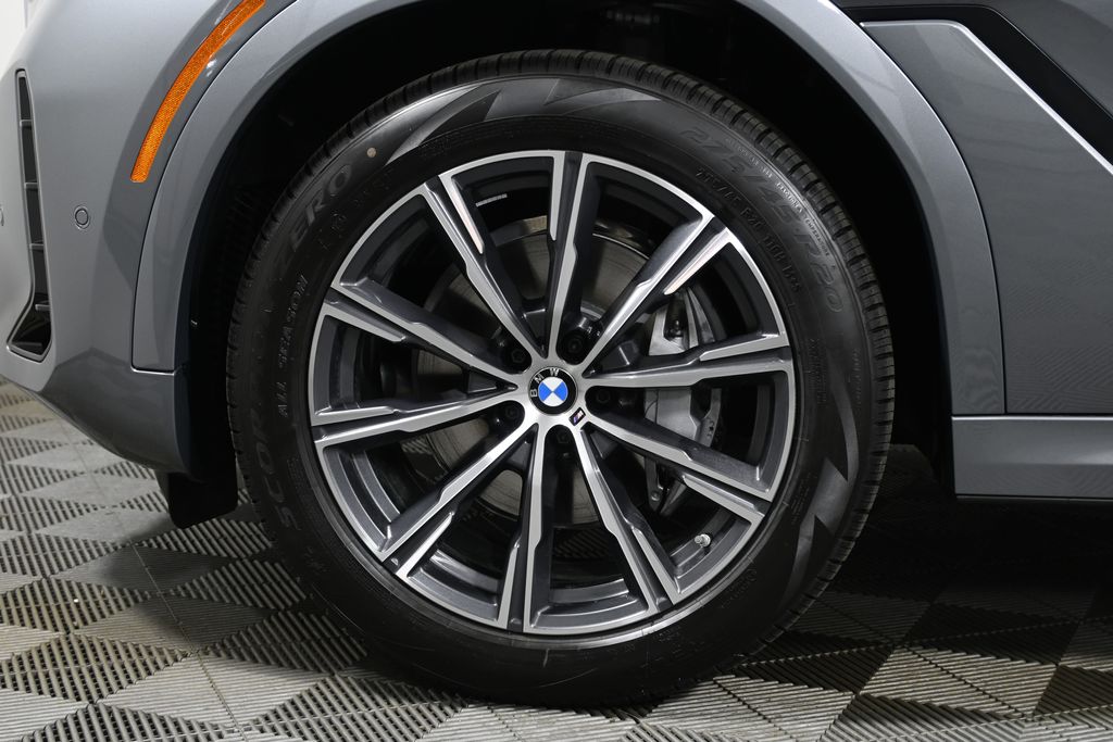 Thumbnail: 2026 BMW X6 - 12