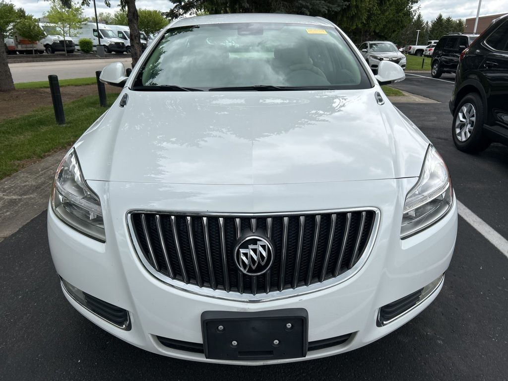 2012 Buick Regal Base 5