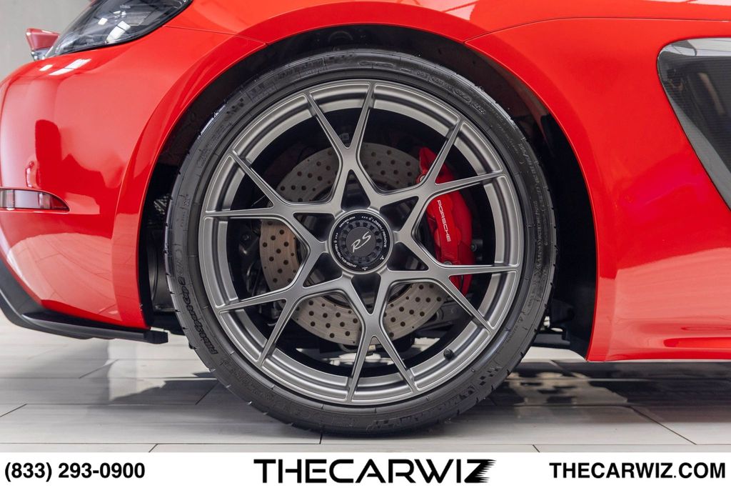 2023 Porsche 718 Cayman