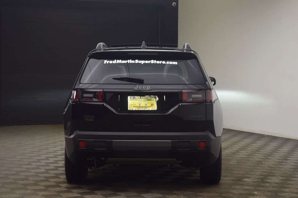 new 2026 Jeep Cherokee car, priced at $38,854
