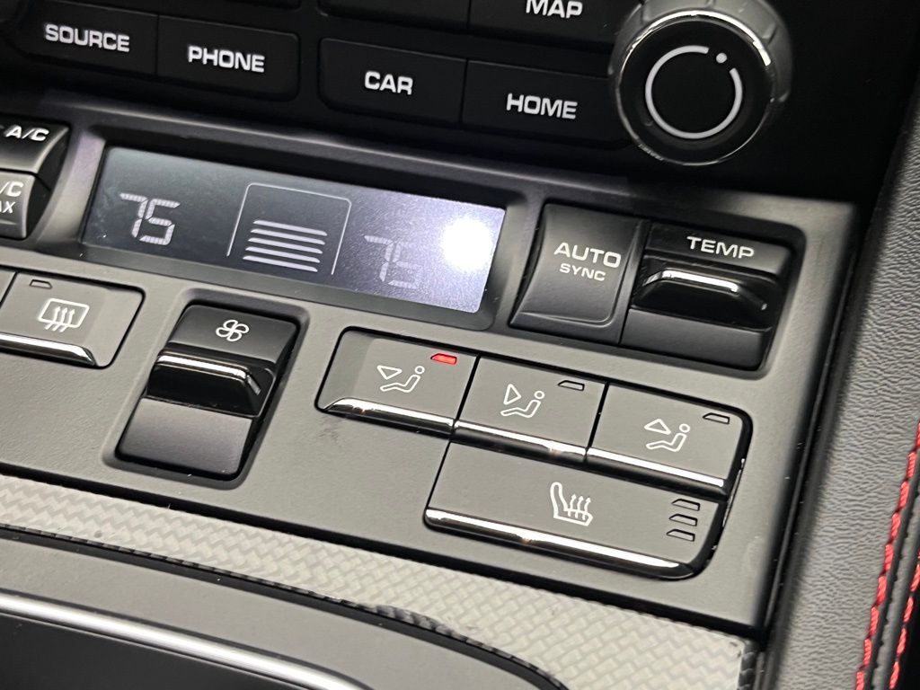 Thumbnail: 2022 Porsche 718 Boxster - 18