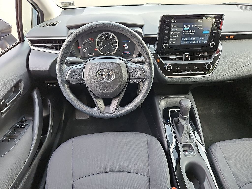 Thumbnail: 2022 Toyota Corolla - 11