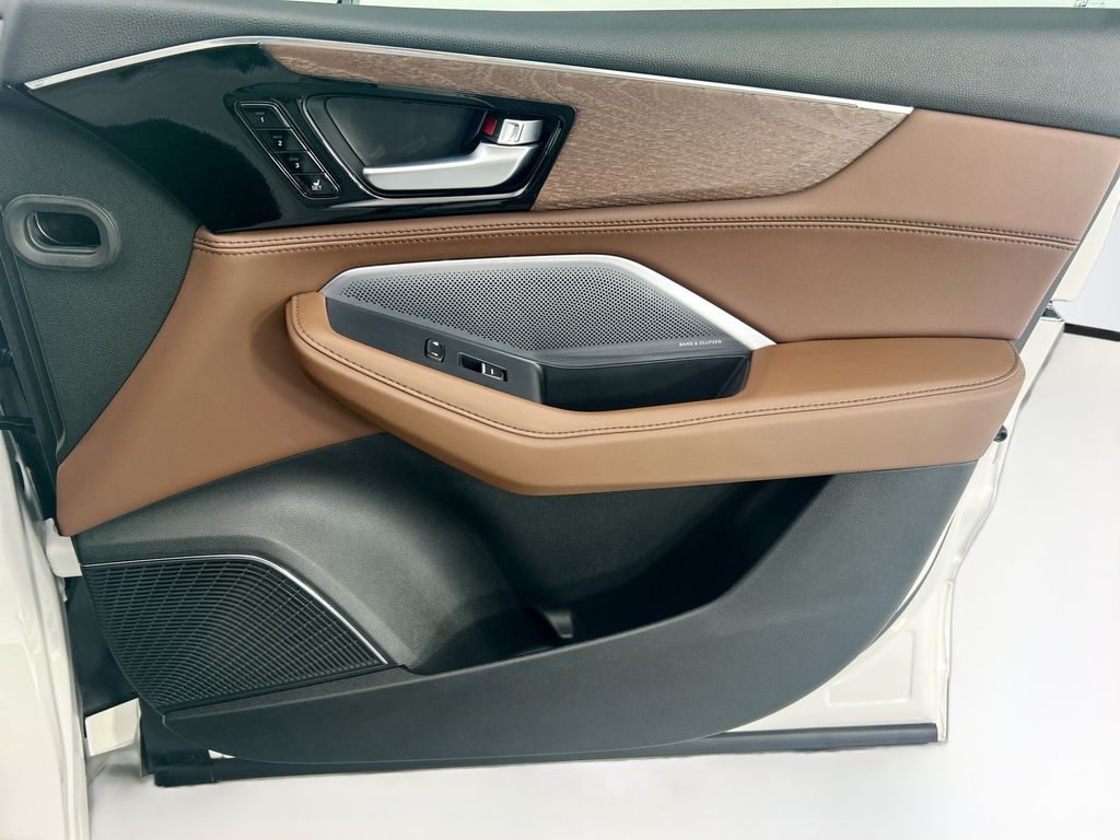 Thumbnail: 2026 Acura MDX - 24